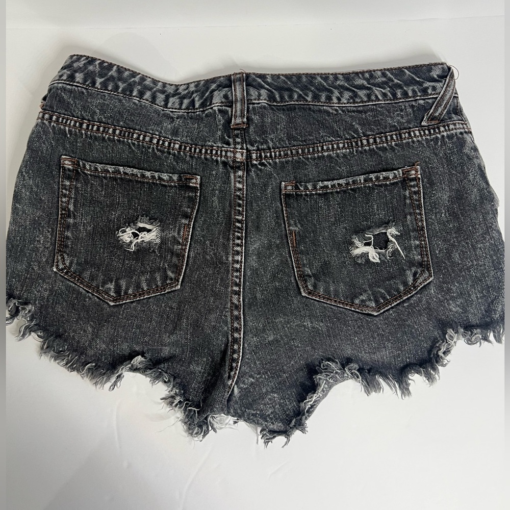 MOSSIMO HIGH RISE SHORT SHORT ACID WASH BLACK - Picture 3 of 3